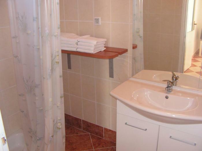 Apartmani Mudronja Murter Exteriör bild